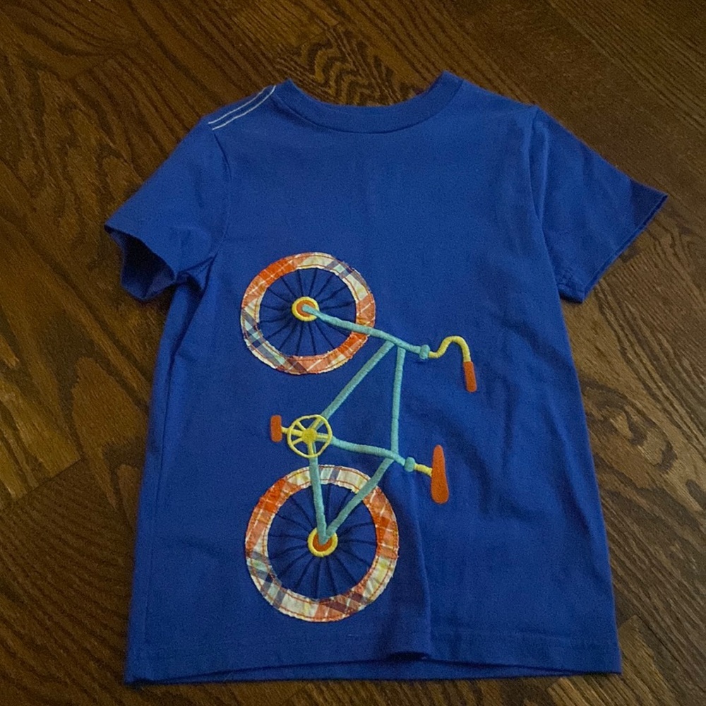 Boys short sleeve shirt!